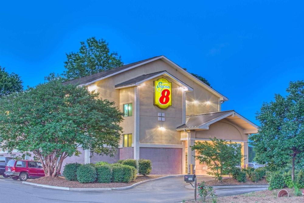 Super 8 By Wyndham Charlottesville Exterior foto